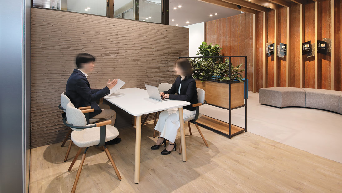 オープンミーティング席