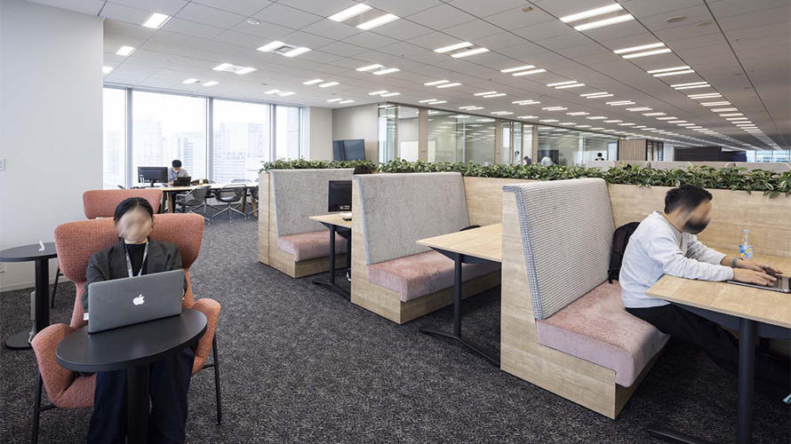 執務エリア(リラックスソロワーク)