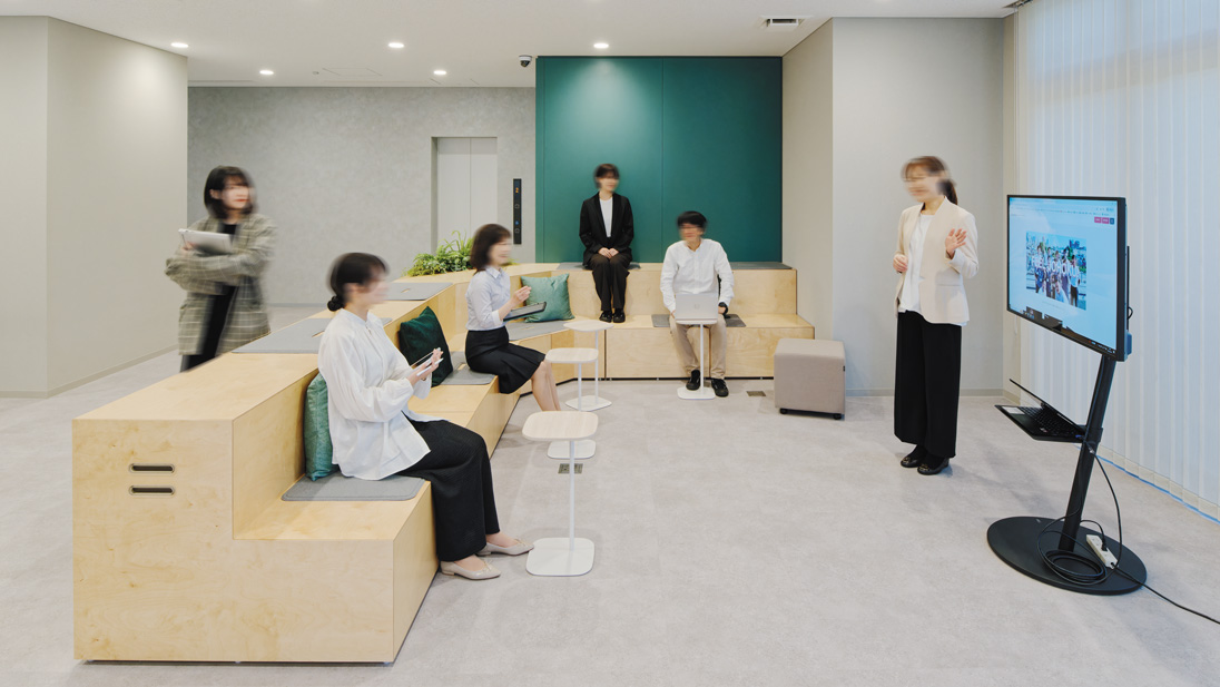 ミーティングエリア(2F)