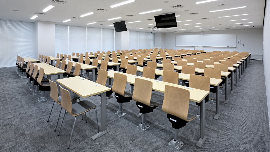 講義室