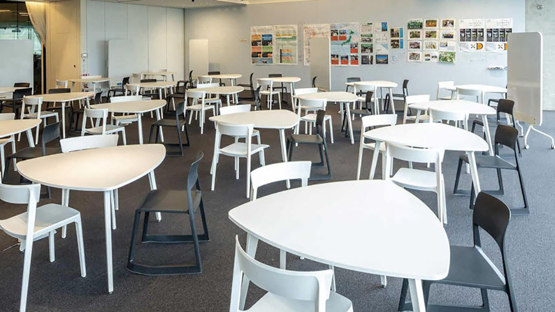 コミュニケーション