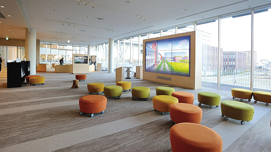 オープンギャラリー「ラゴラ(R-AGORA)」