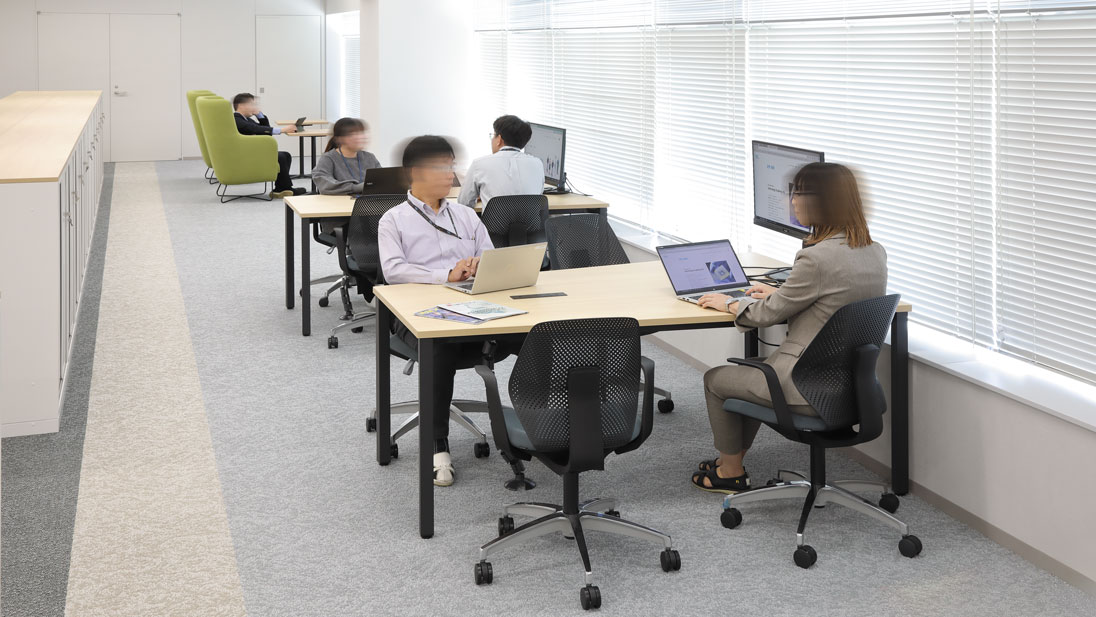 執務エリア(コワーク・リチャージ)