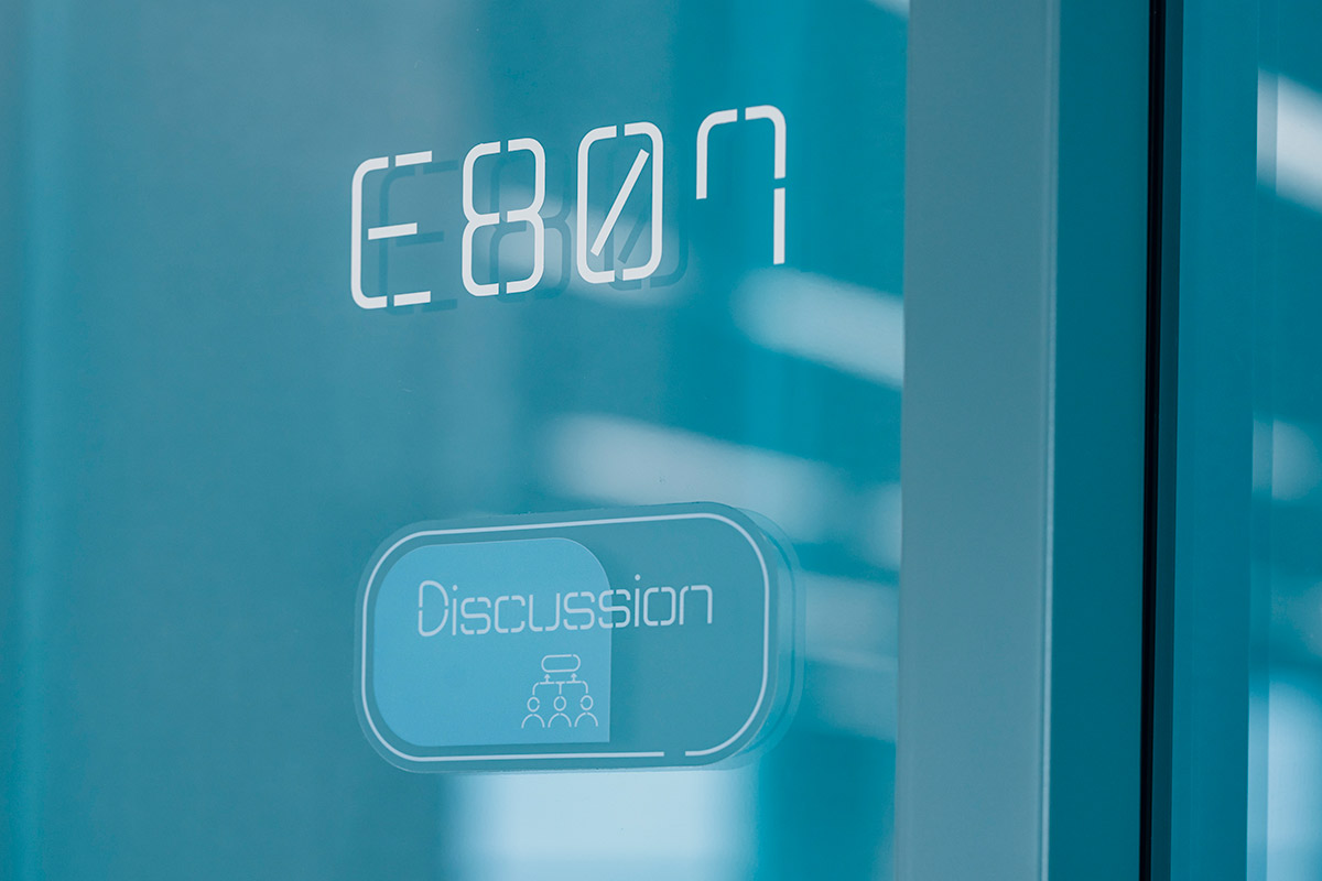 サインデザイン