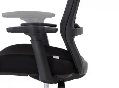 肘掛けをデスクの高さと同じになるように、前後にも最適な位置に調節