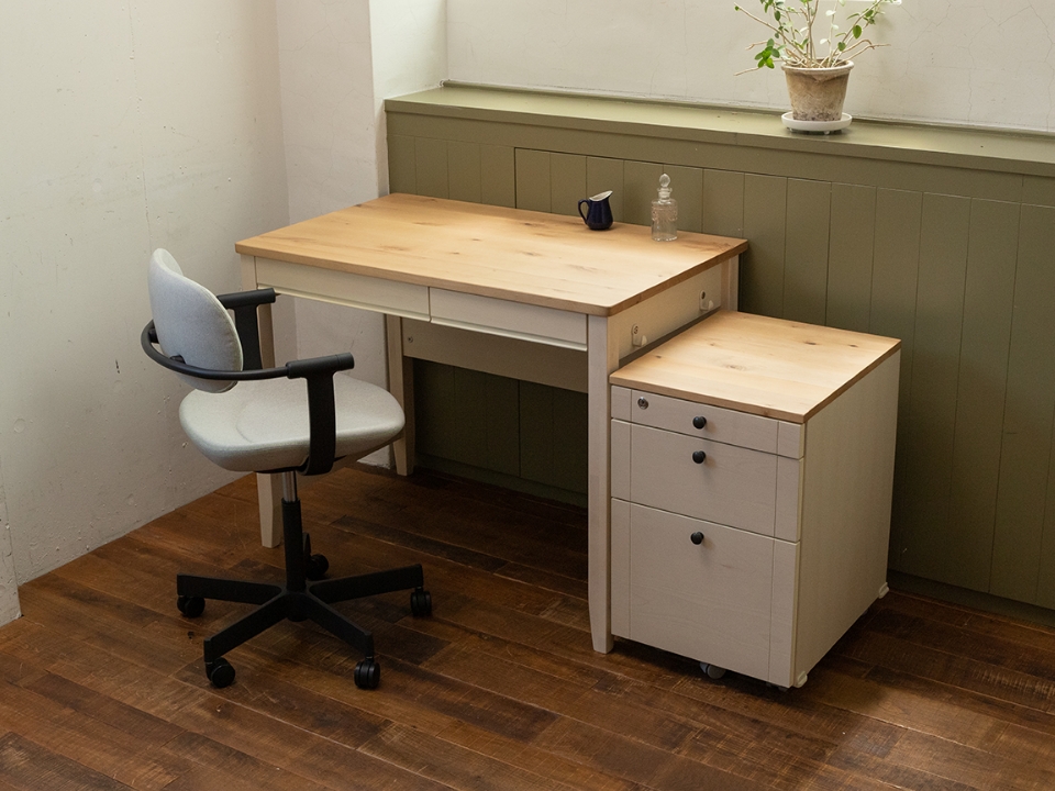 ラスティック材の豊かな表情 ラスティック材の豊かな表情