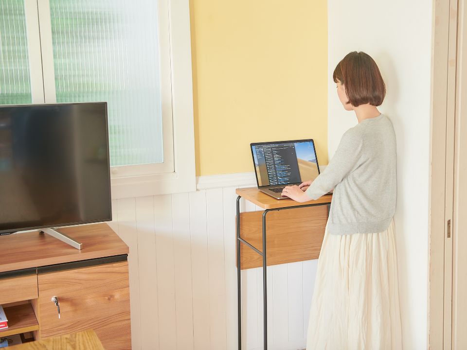 家の中のいろいろな場所で仕事がしたい 家の中のいろいろな場所で仕事がしたい