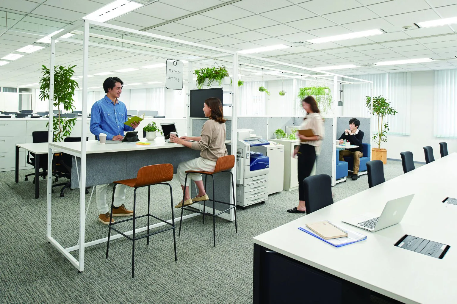 株式会社イトーキ 「HAX」によるワークスペースの構築 株式会社イトーキ 「HAX」によるワークスペースの構築