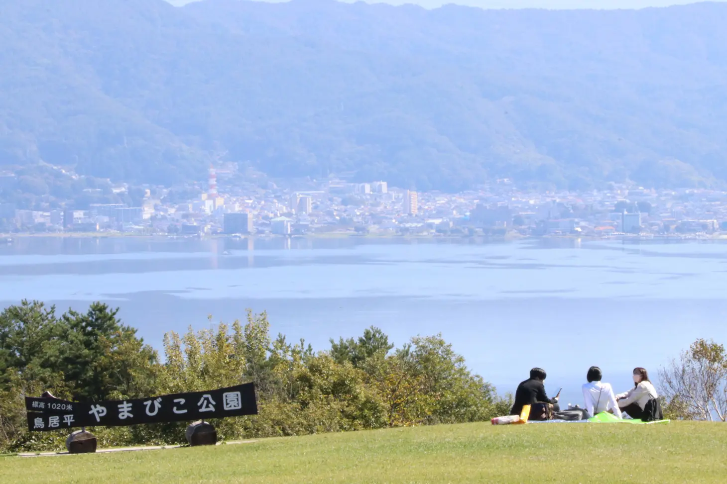 アイデア出しを始めたメンバー達 アイデア出しを始めたメンバー達