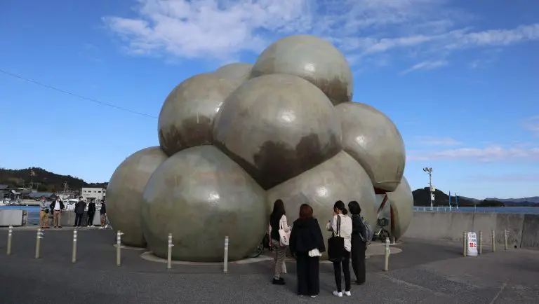 直島港ターミナル 直島港ターミナル