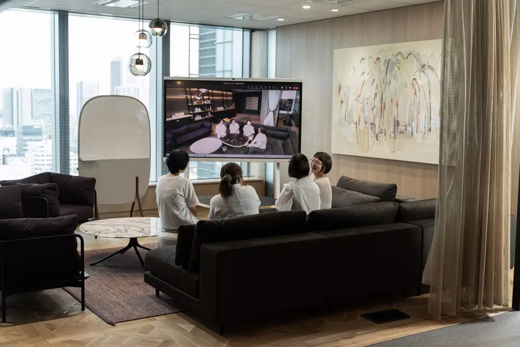 オンライン会議の様子 オンライン会議の様子