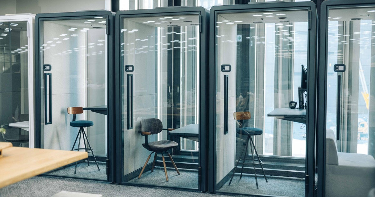 ワーキングエリア:ソロワークスペース ワーキングエリア:ソロワークスペース